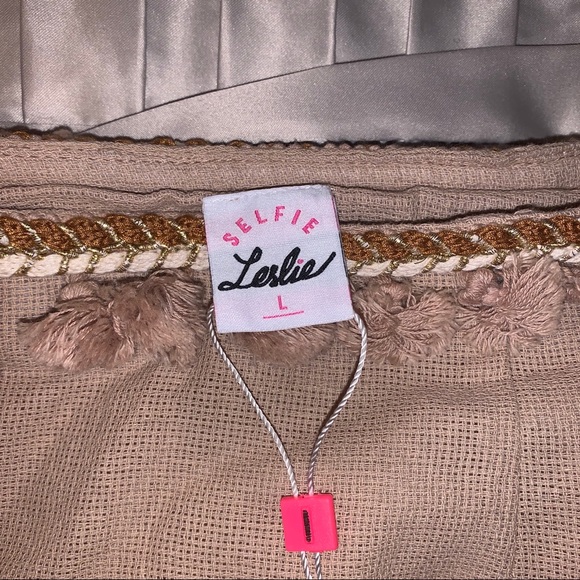 Skirt - Picture 3 of 4